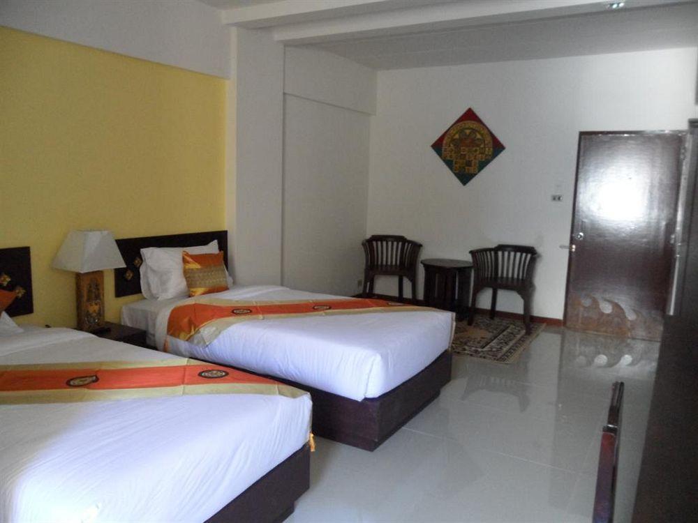 Bua Raya Hotel Чиангмай Экстерьер фото