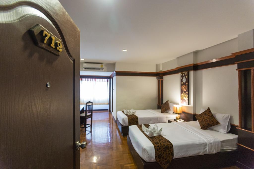 Bua Raya Hotel Чиангмай Экстерьер фото