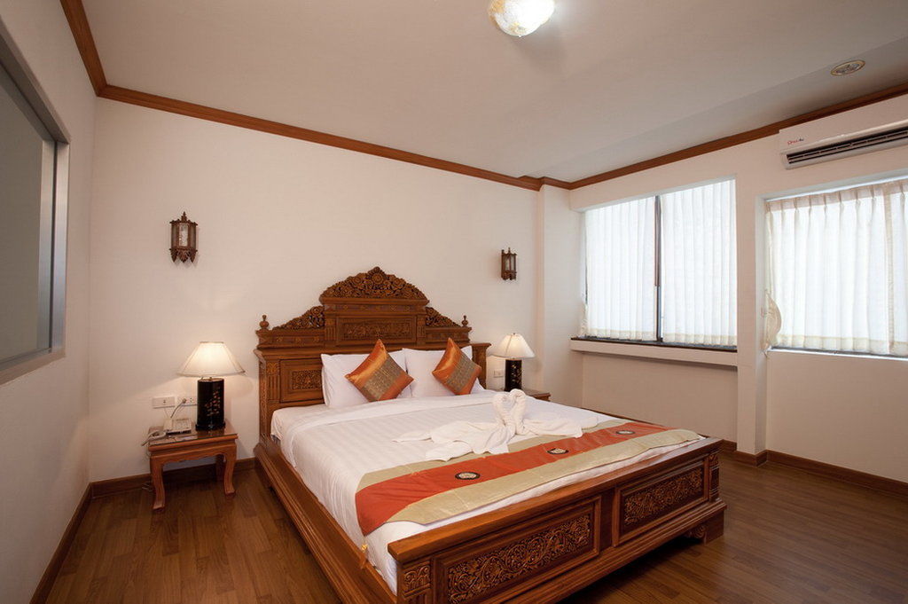 Bua Raya Hotel Чиангмай Экстерьер фото